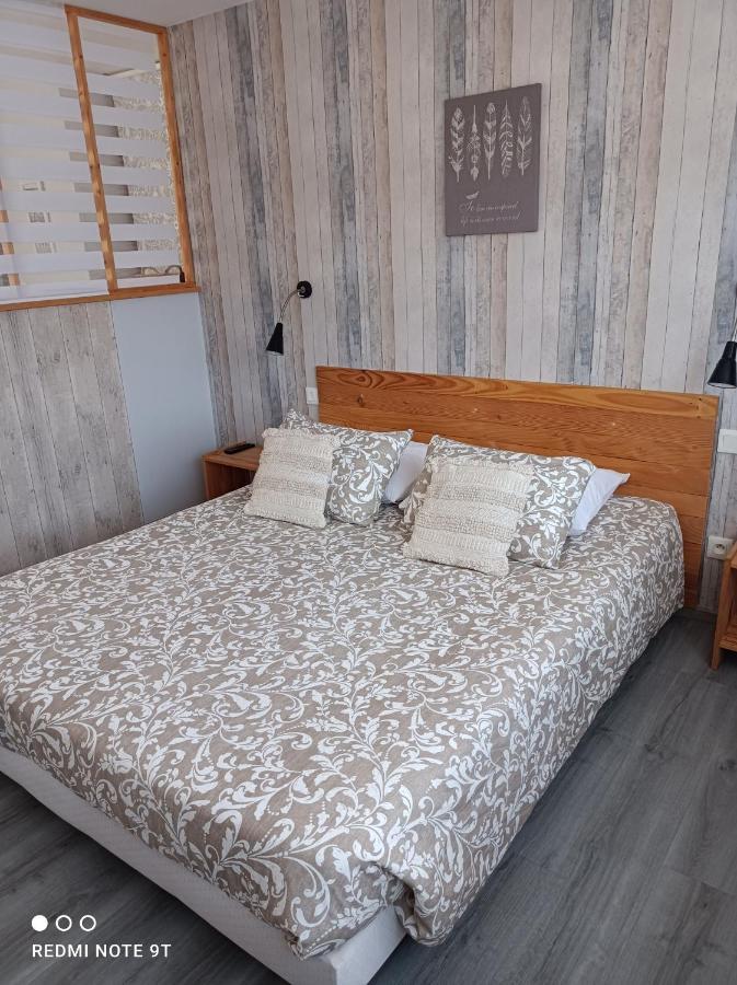 Monts Et Reves Bed & Breakfast Ramonchamp Luaran gambar