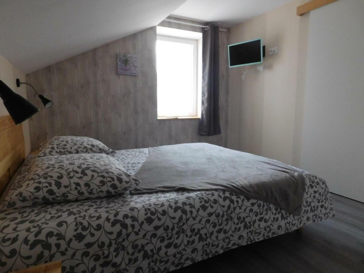 Monts Et Reves Bed & Breakfast Ramonchamp Luaran gambar